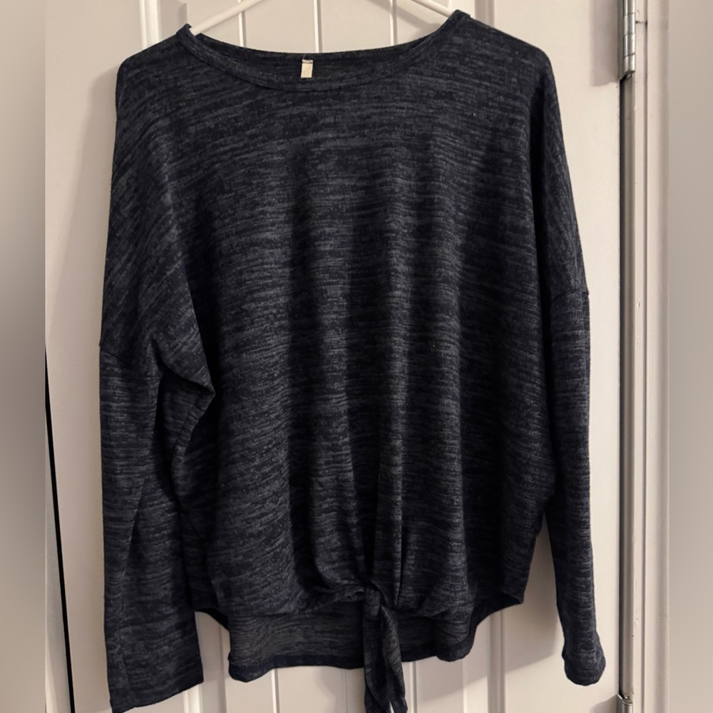 Bellamie Dark Gray/Navy Knit Sweater